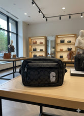 MONOCHROME CACH LOGO BELT BAG